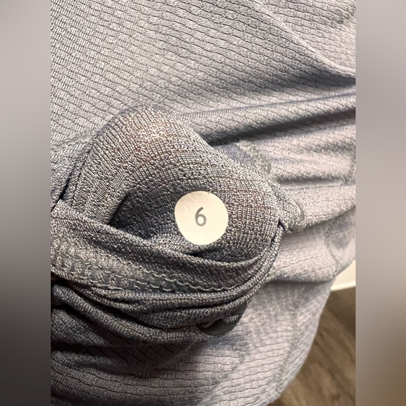 LULULEMON Gray SHIRT DRAW CORD Sz6 Women - Picture 9 of 9
